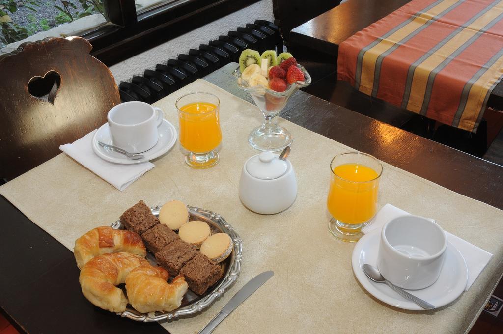 Hosteria Del Prado San Carlos de Bariloche Eksteriør bilde